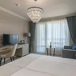 Aquamarine Hotel