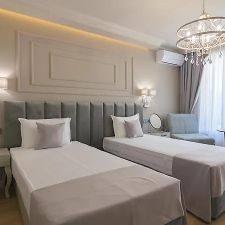 Aquamarine Hotel
