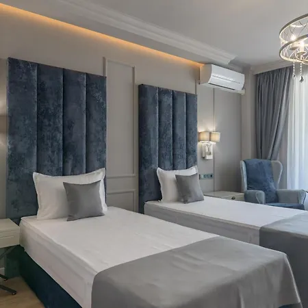 Hotel Aquamarine 4*