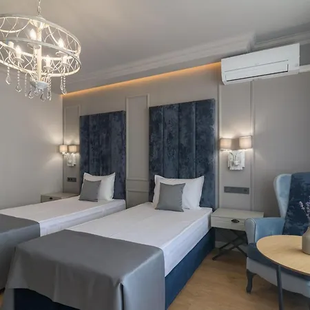 Aquamarine Hotel 4*