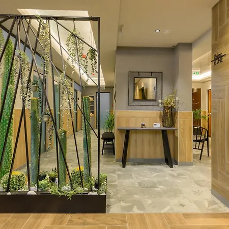 Hotel Aquamarine 4*