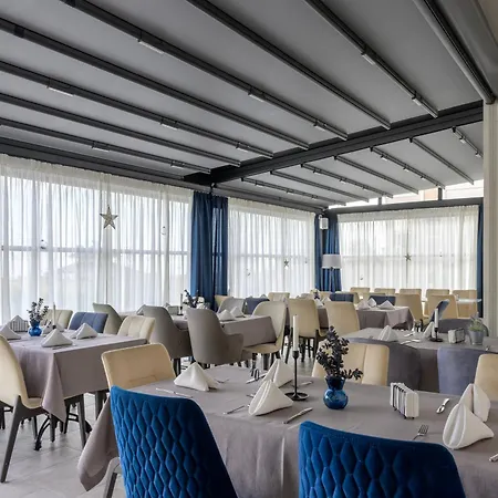 Hotel Aquamarine 4*