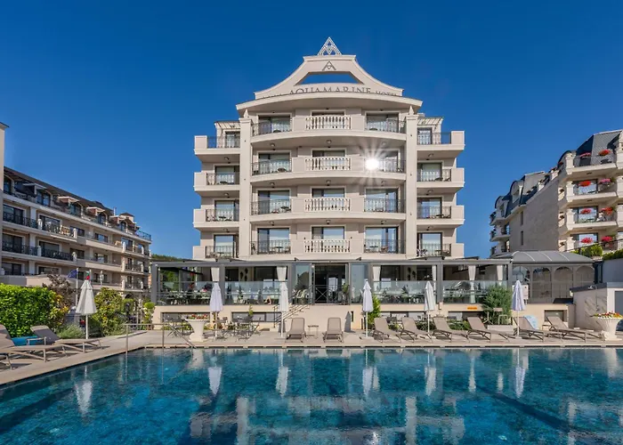 Aquamarine Hotel